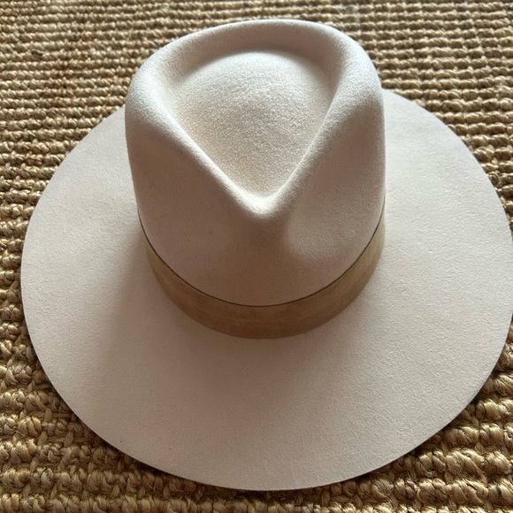 Lack Of Color Accessories - NWT Lack of Color mirage rancher hat in ivory